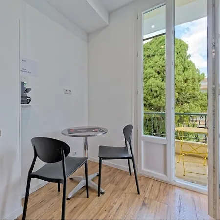 Bel Climatise Apartment